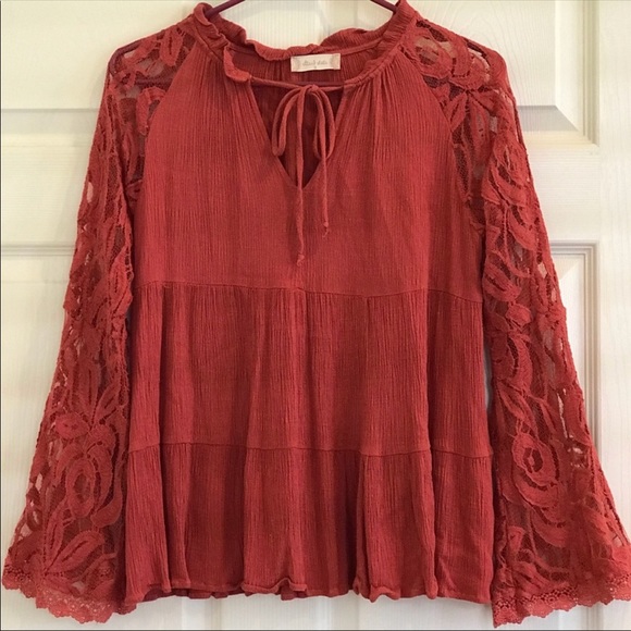 ALTAR’D STATE Peasant/boho tiered lace top - Picture 2 of 10